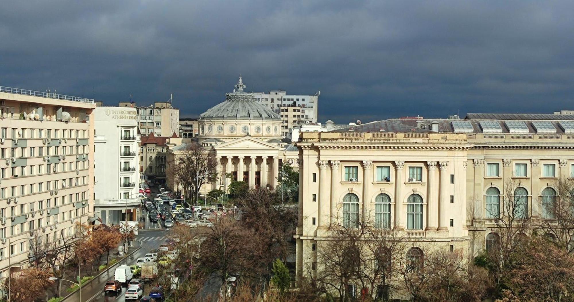 Ferienwohnung The Dome, Sala Palatului, Walking Distance To The Old Town Bukarest Exterior foto